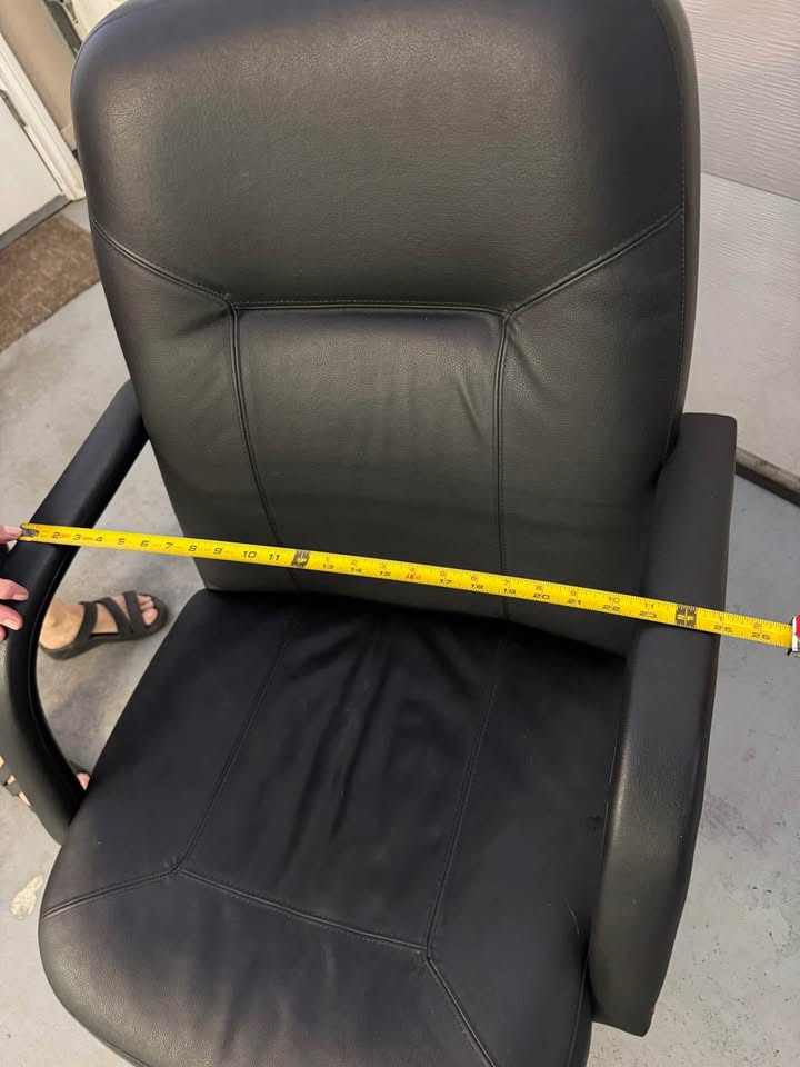 Office chair - photo 3