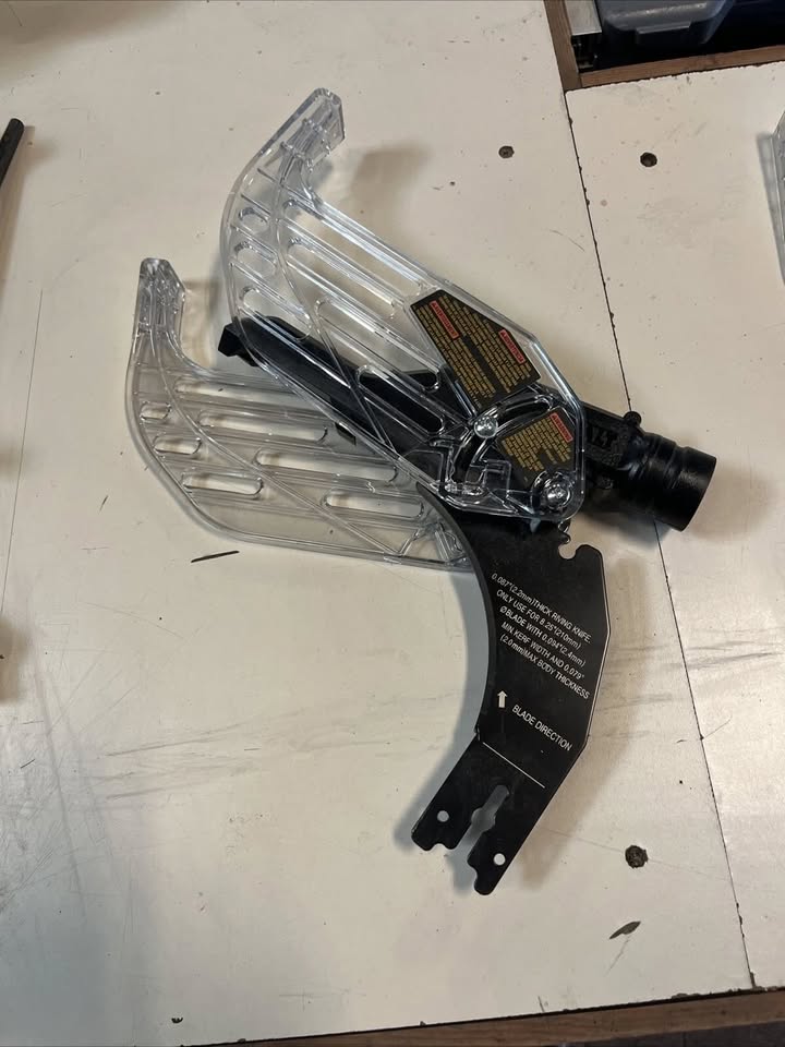 Dewalt N436623 Guard Assembly - photo 2