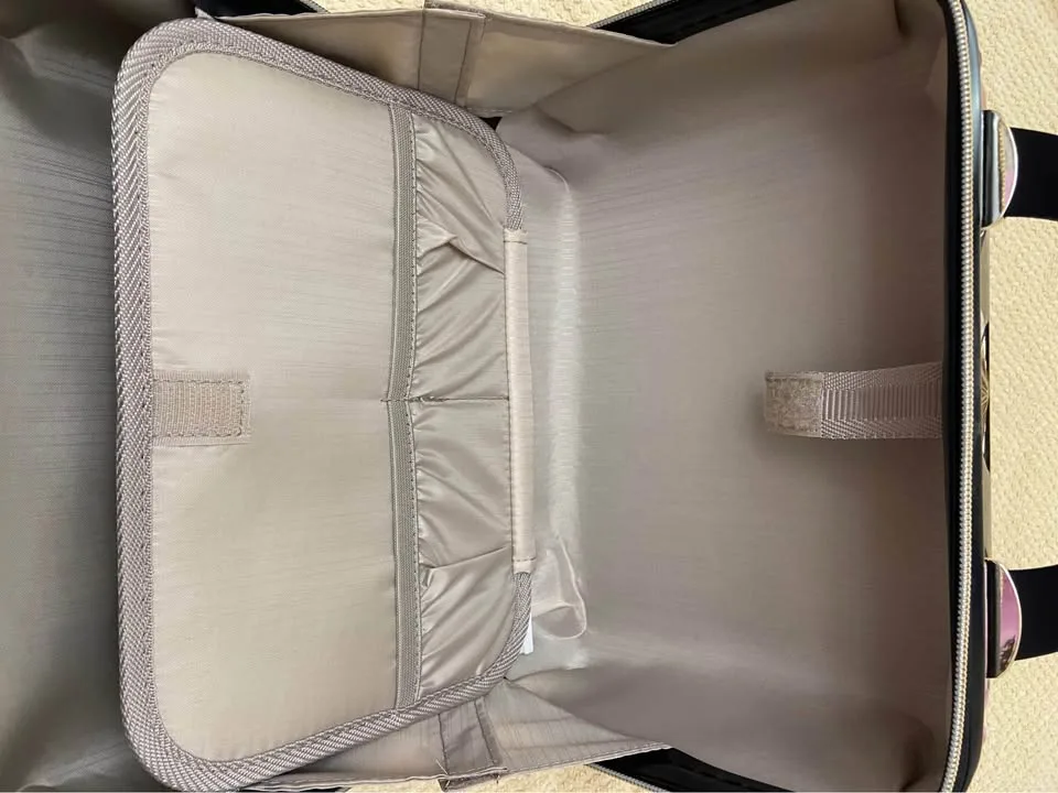 Triforce Hardside Beauty Case, Black Floral - New! image indicator(8)