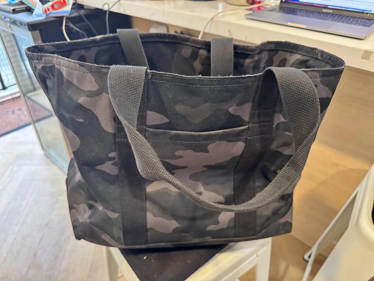 Banana Republic Beach/Tote Bag