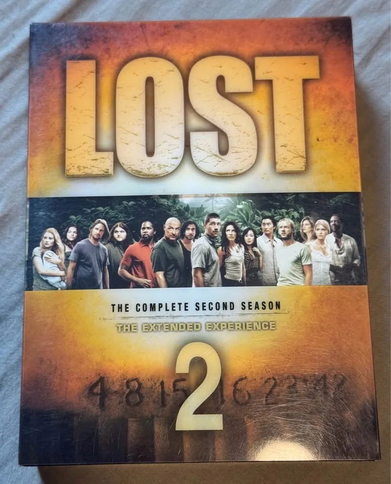 LOST DVD- complete season 1 & 2 image indicator(5)