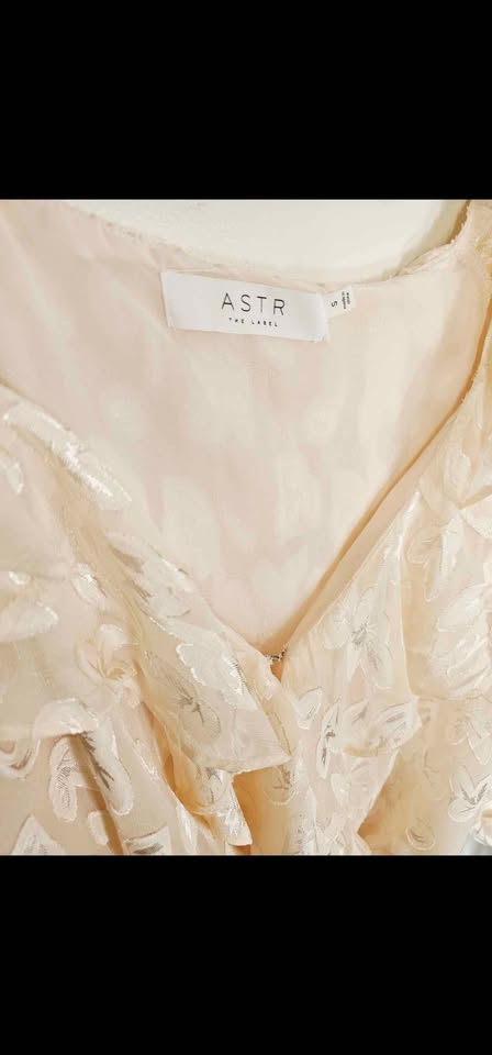 Size S ASTR Cream Ruffle Persephone Bodysuit Top - photo 5