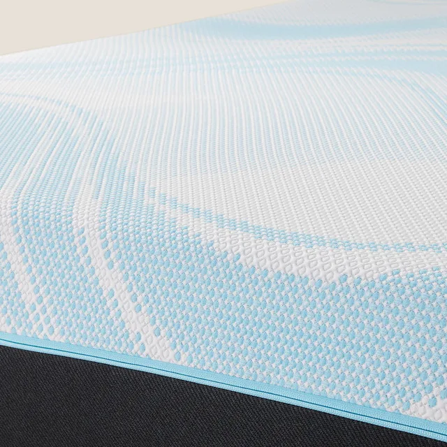 Queen Tempur-Pedic Luxe Breeze Mattress image indicator(3)