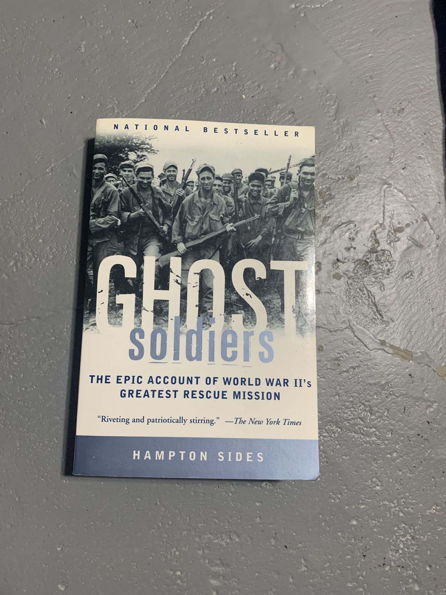 USED-Ghost Soldiers: The hEpic Account of World War II
