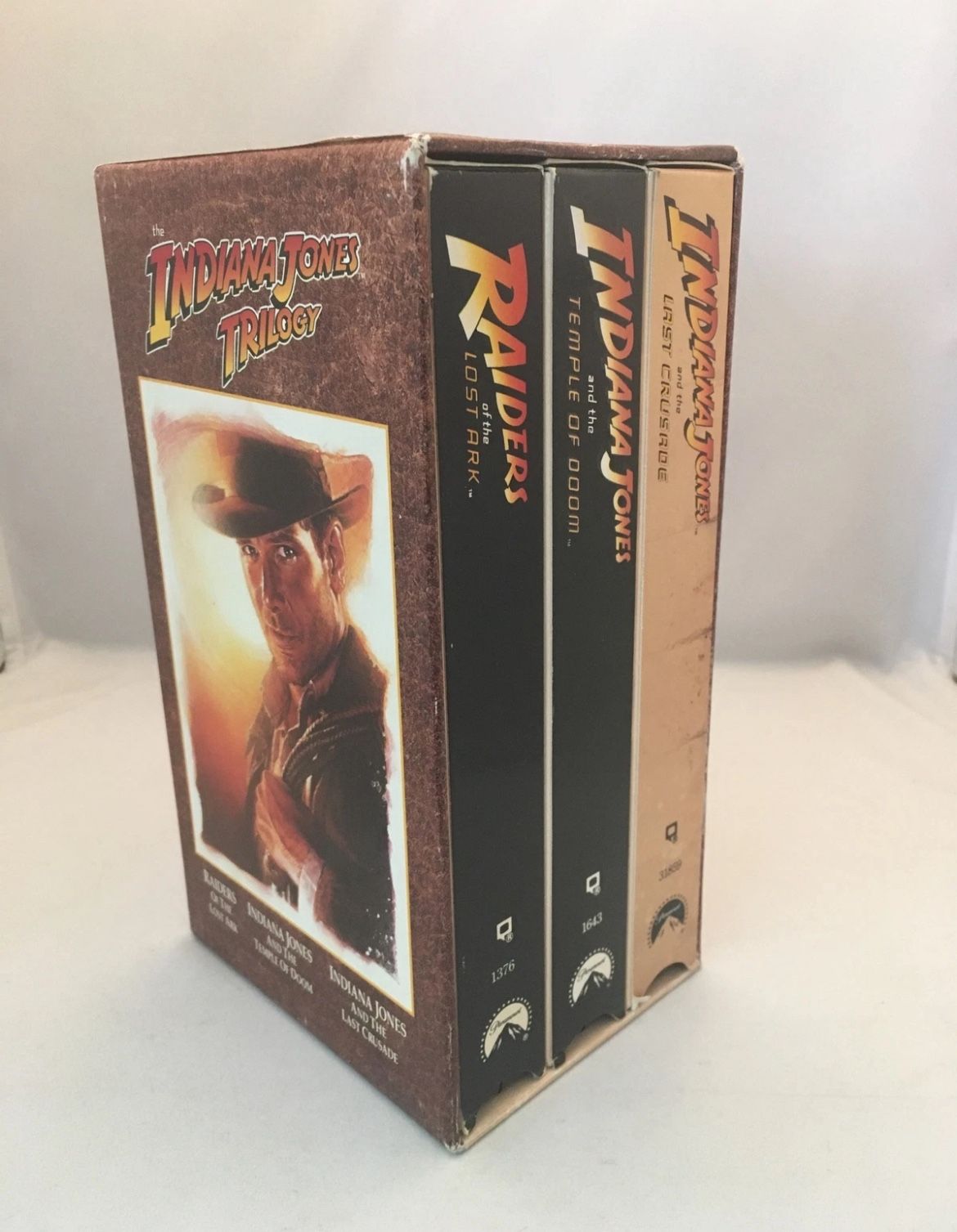 Indiana Jones VHS 3-Tape BOX Set -used- good condition