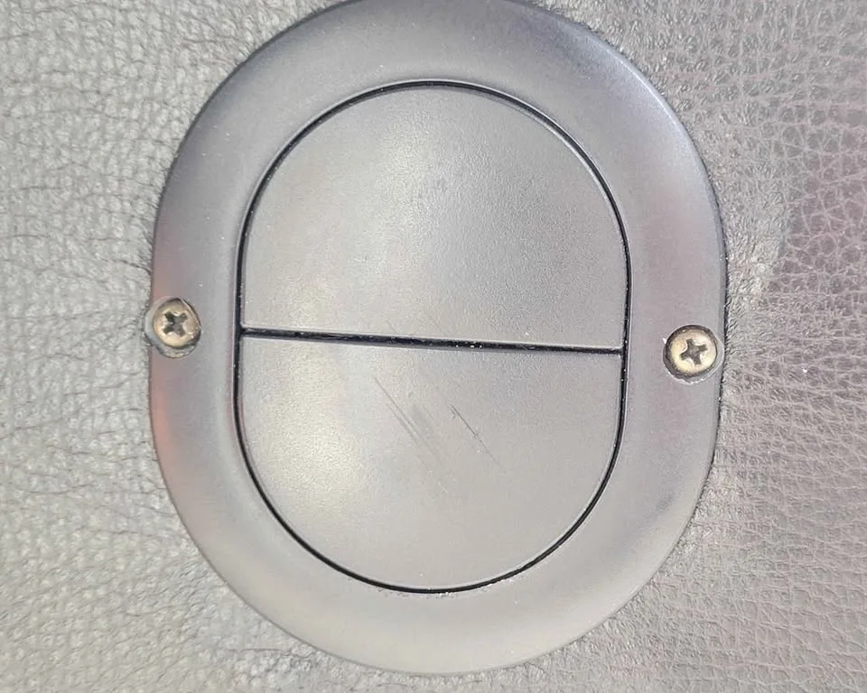 Big Black Faux Leather LaZBoy Electronic Recliner image indicator(4)