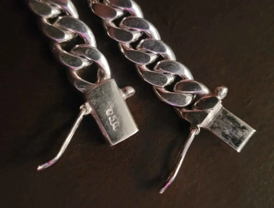 Solid .950 Siver Handmade 25" Cuban Link Chain 107.4 grams image indicator(2)