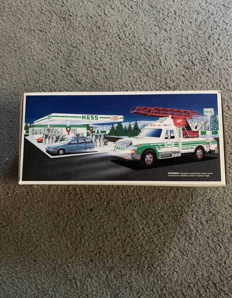 1994 HESS RESCUE TRUCK w/lights & sound -openbox- - photo 2