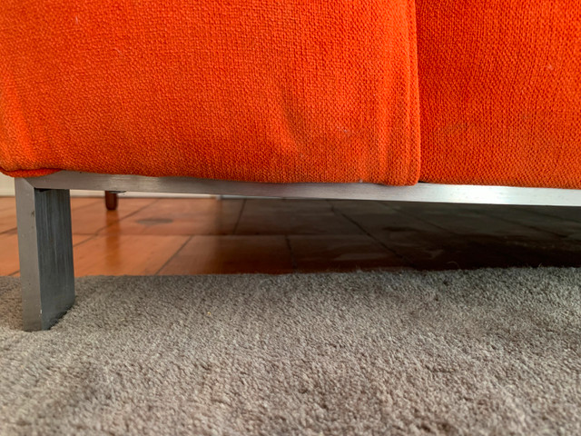 Contemporary Upcountry Sofa - photo 4