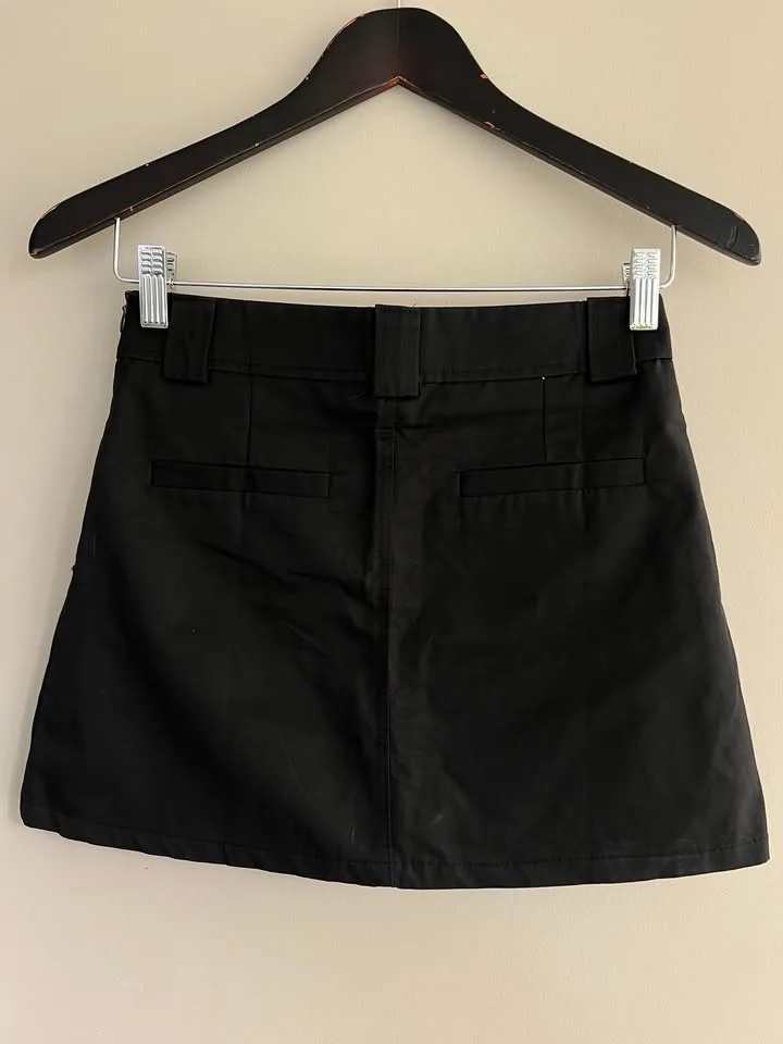 Black Skort image indicator(2)