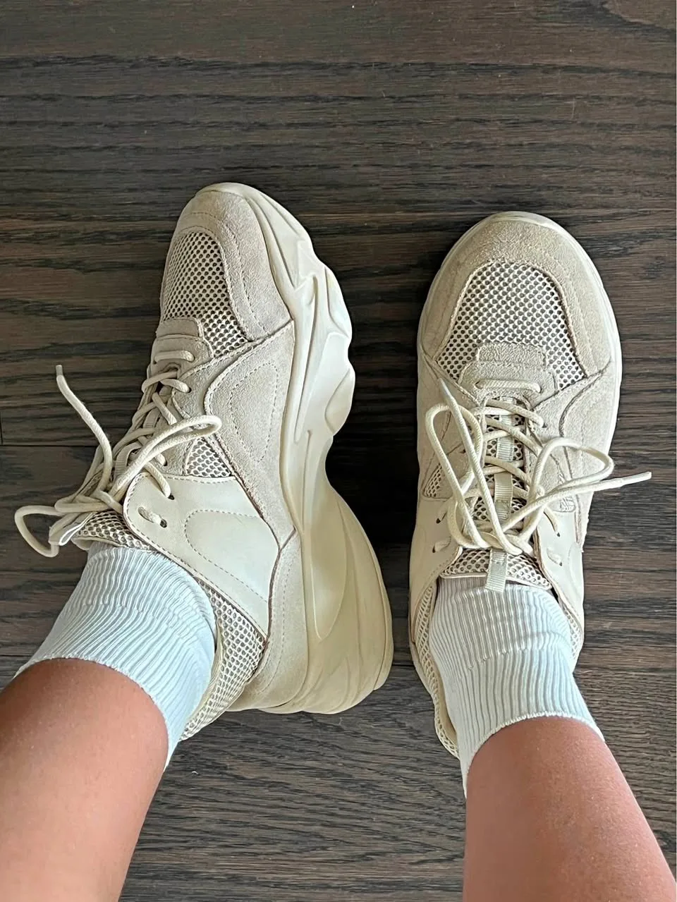 Steve Madden Light Shoes thumbnail