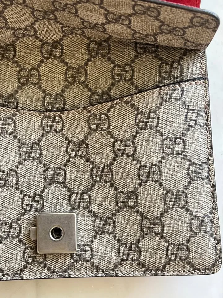 Authentic Gucci Dionysus Shoulder Bag image indicator(2)
