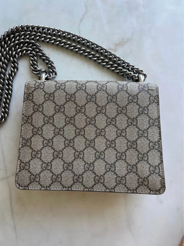 Authentic Gucci Dionysus Shoulder Bag image indicator(3)