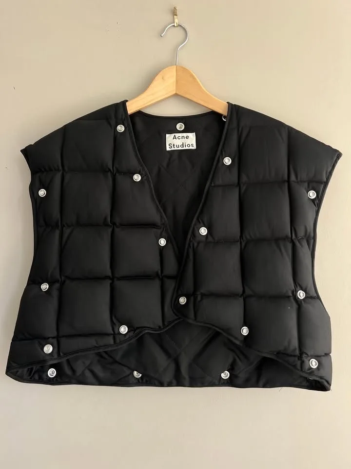 Acne Studios Cropped Vest image indicator(2)