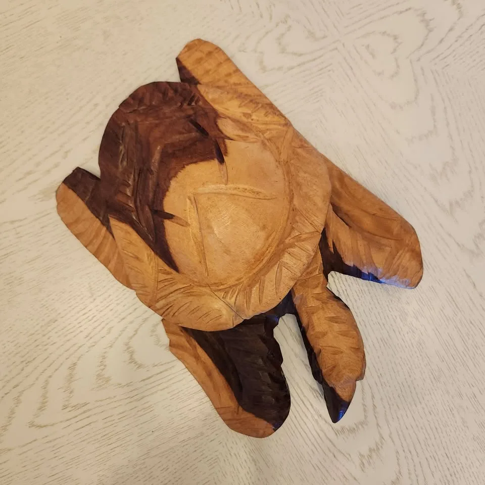 Large Carved Wood Turtle from Belize image indicator(2)