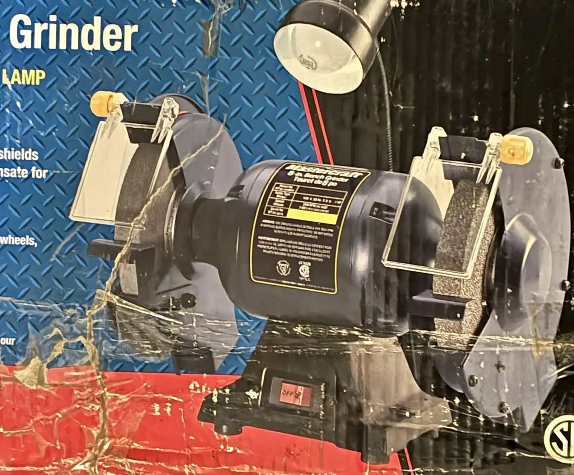 Mastercraft 8 in Bench Grinder: 5A, 1HP induction motor. New.