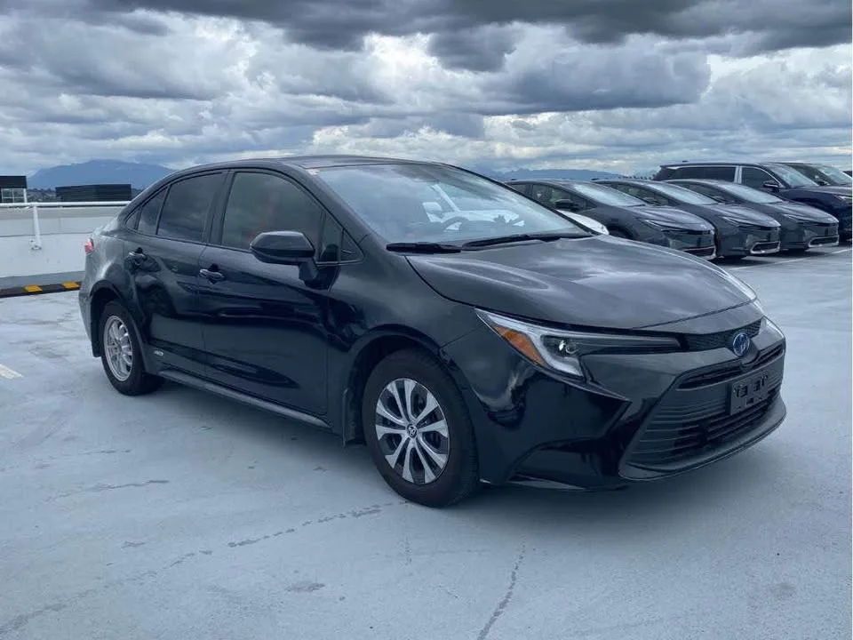 2023 Toyota corolla hybrid le awd image indicator(7)