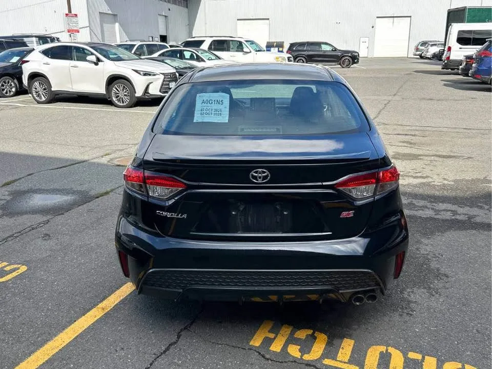 2020 Toyota Corolla SE image indicator(4)