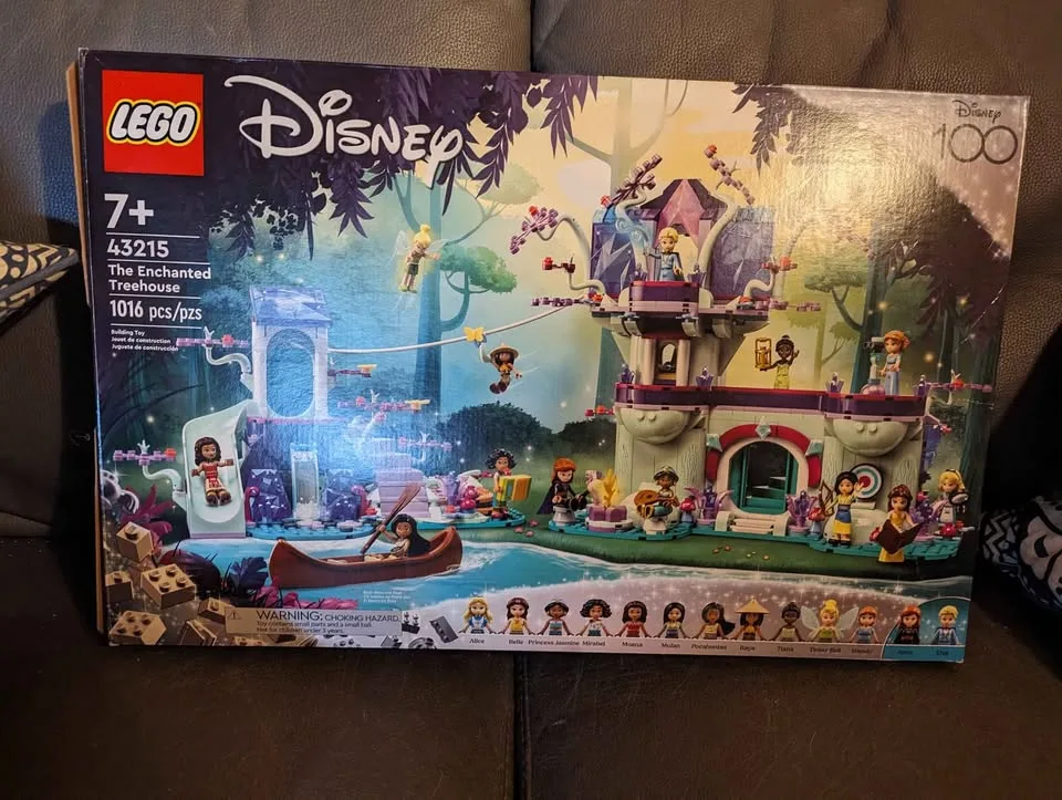 Lego Disney Princess Enchanted Treehouse image indicator(2)