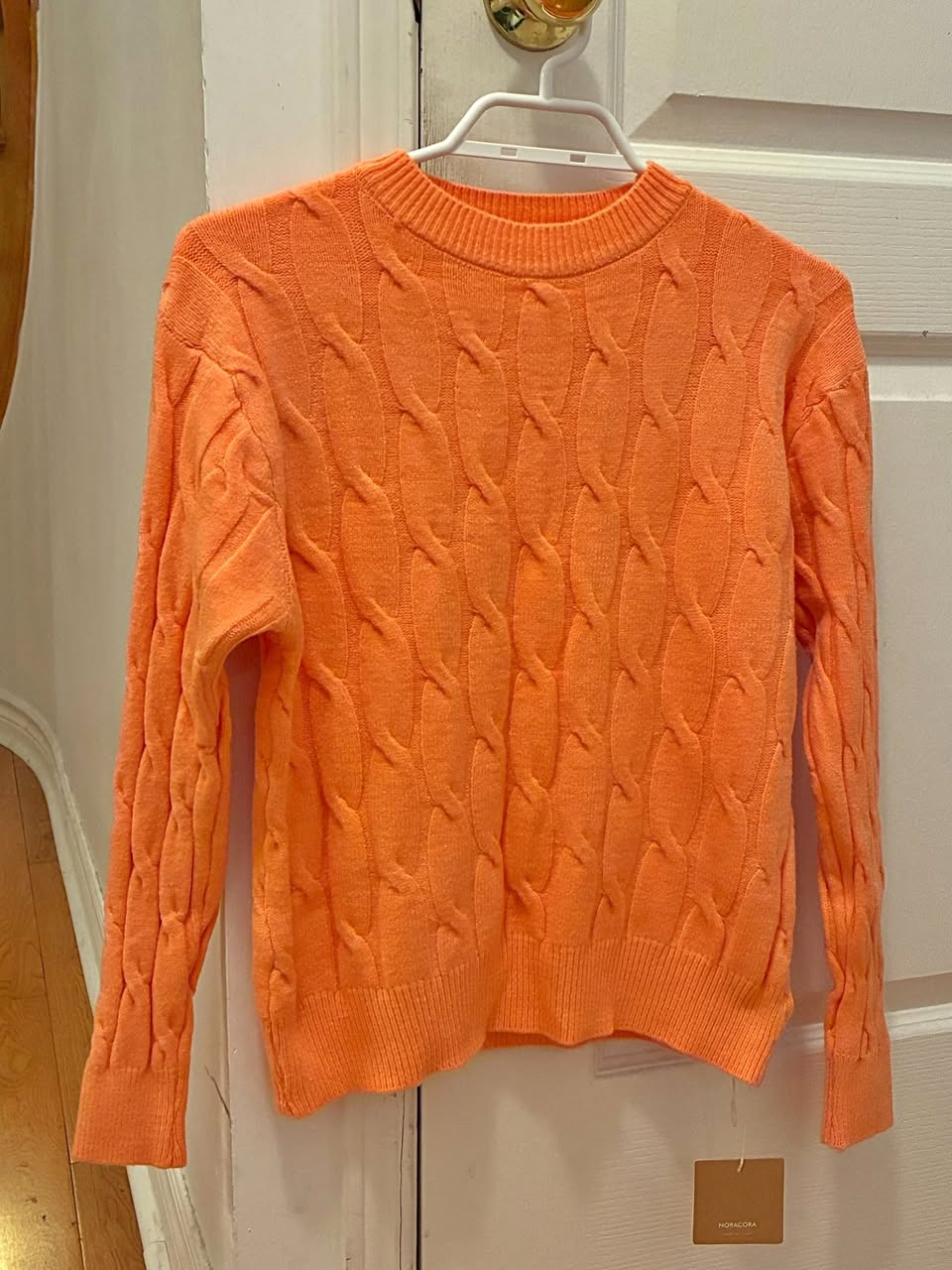 Noracora Women's Sweater, Orange, size M. New with tag