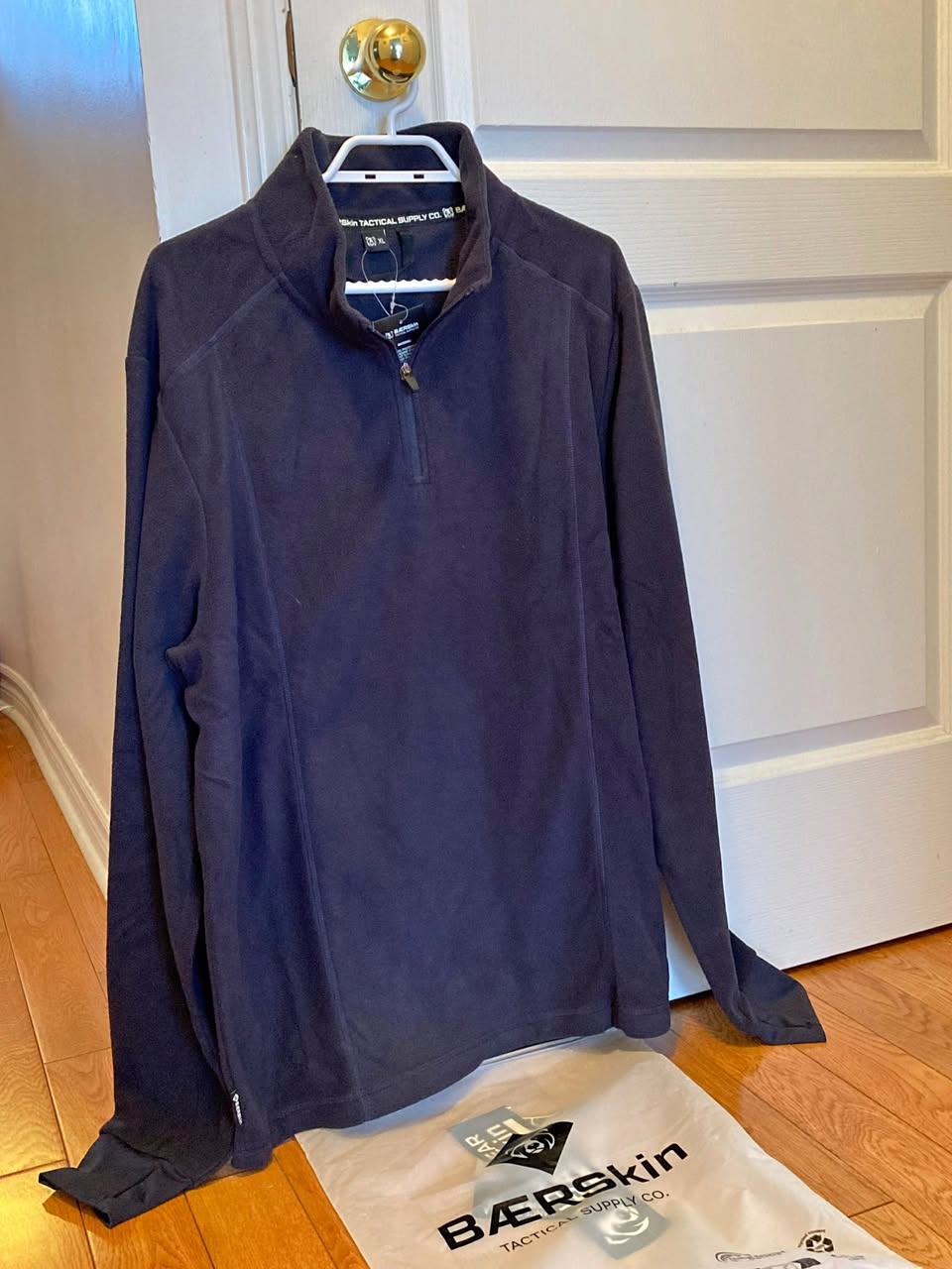 Baerskin Quarter Zip Fleece Pullover - Men's, size XL, Navy...