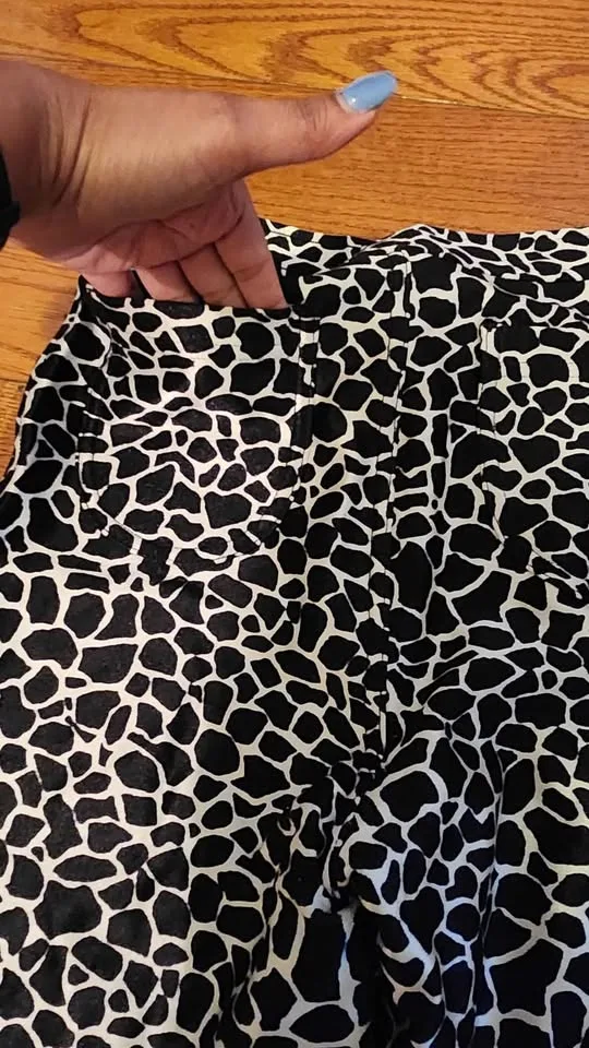 American Apparel Black & White Print Pants (large) image indicator(3)