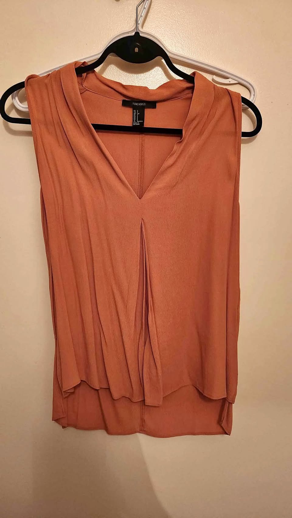 Terracotta colored short sleeve top (S)
