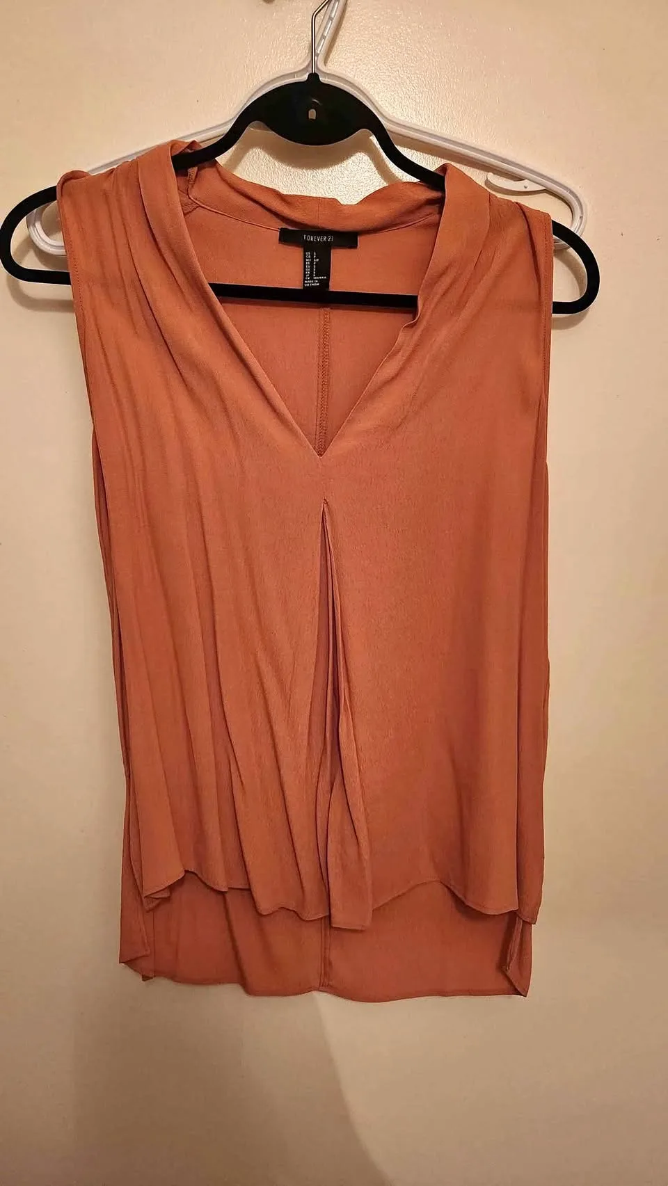 Terracotta colored short sleeve top (S)