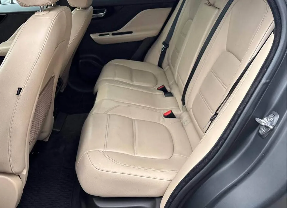 2017 Jaguar f pace 20 d prestige image indicator(10)