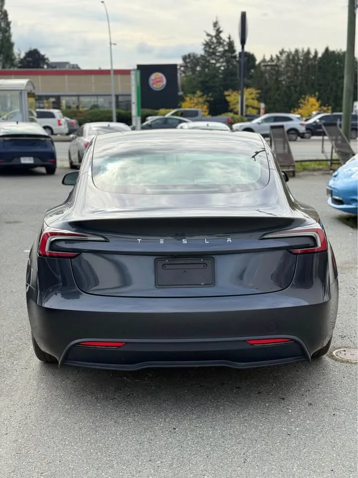 2024 Tesla model 3 rwd image indicator(3)