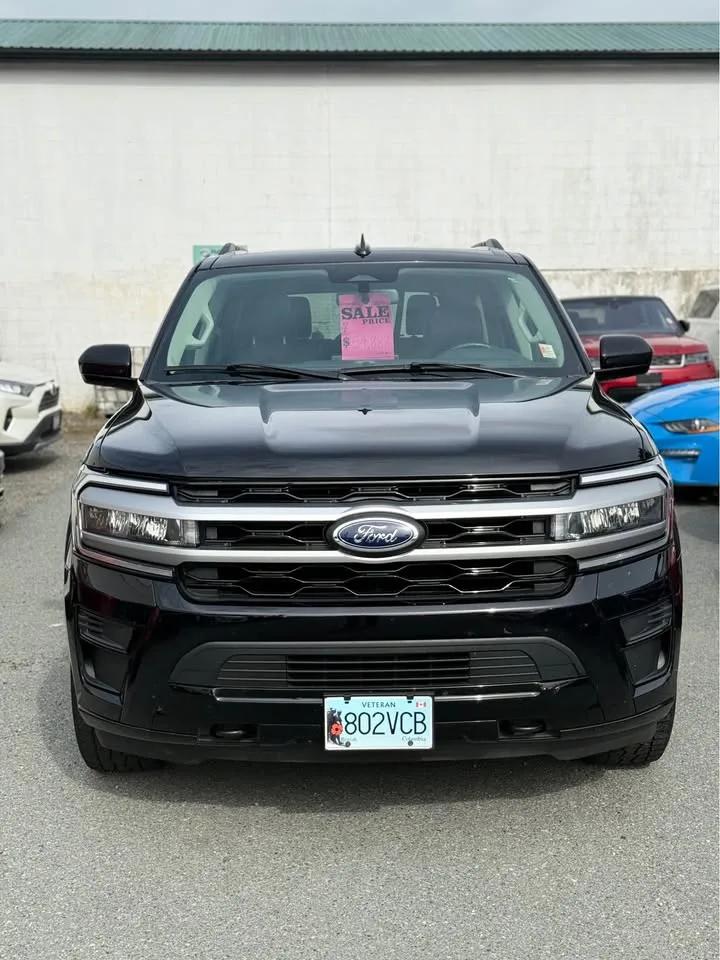 2022 Ford expedition xlt 4x4 image indicator(6)