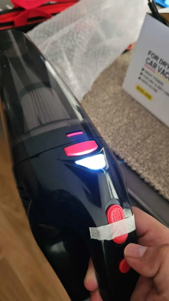 Brand New Car Vacuum - Cordless image indicator(4)