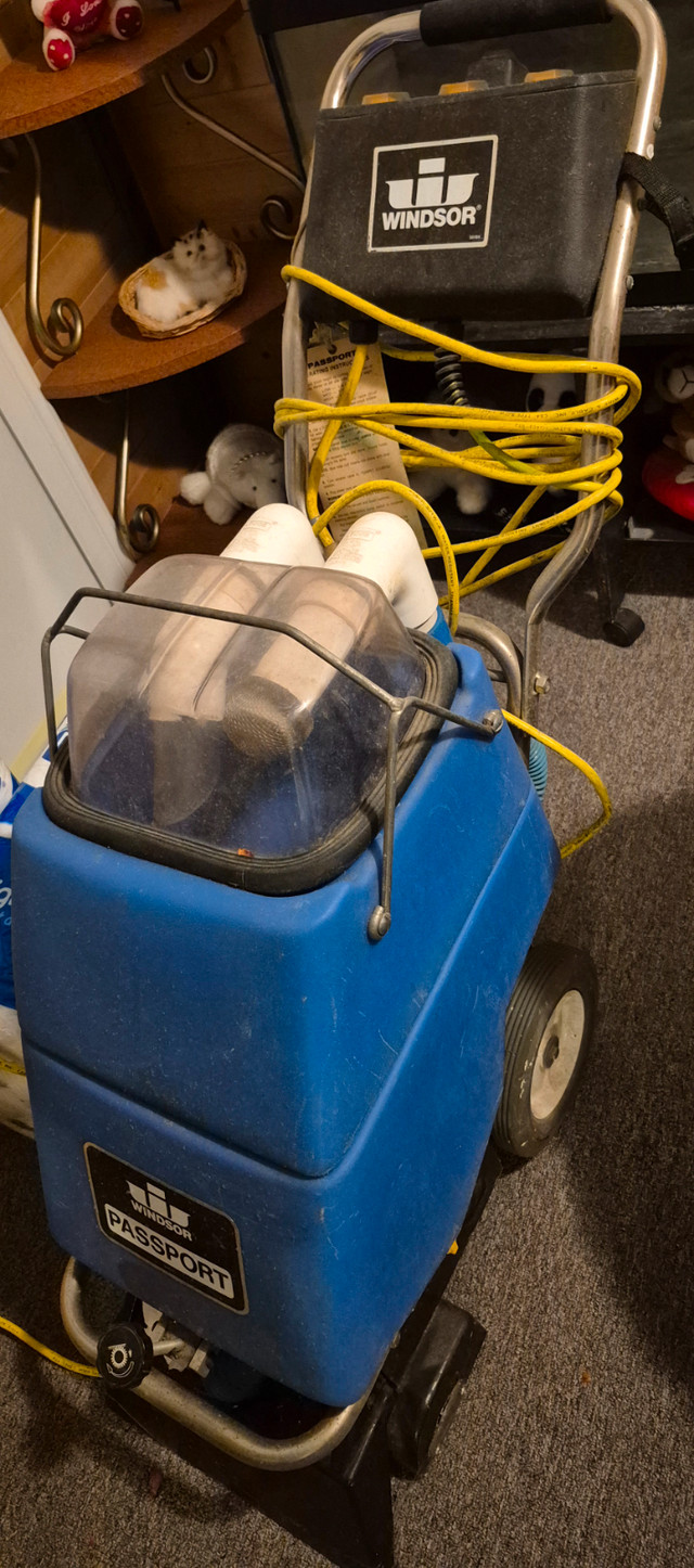 Windsor Passport Carpet Cleaning Machine - photo 2
