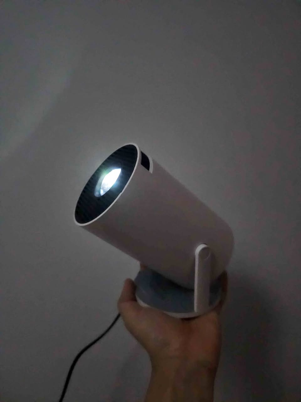 Mini Projector HY300+ Pro 4K with 1080P wifi bluetooth HDMI