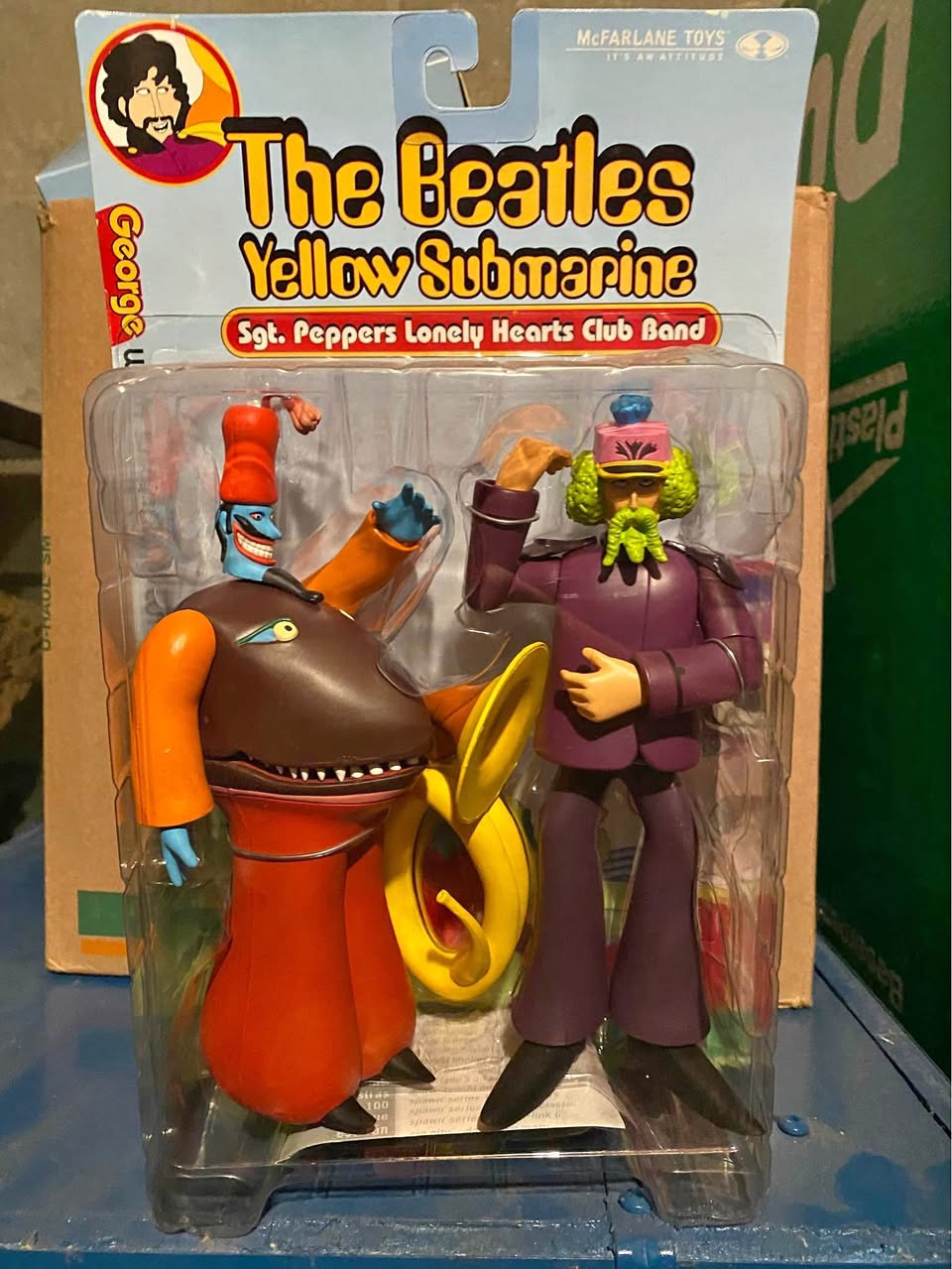 Beatles George w/Turk Figures