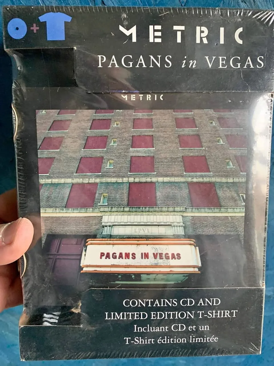 Rare Metric cd with t-shirt combo thumbnail