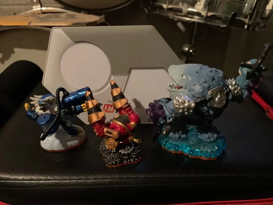 Sky landers figures lot of 3 image indicator(3)