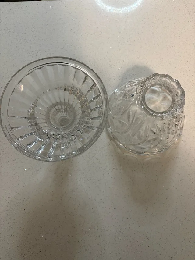 Portico Crystal Candle Holder image indicator(2)