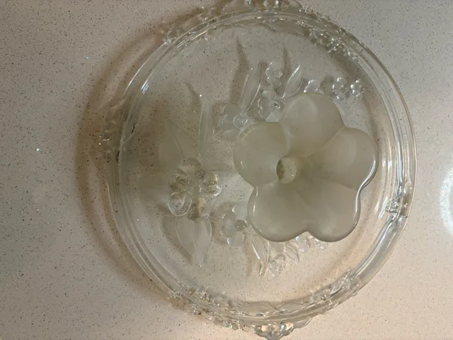 Glass Cake Stand image indicator(2)