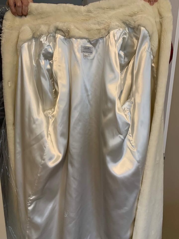 Vintage 70-80’s Long faux fur coat - photo 3