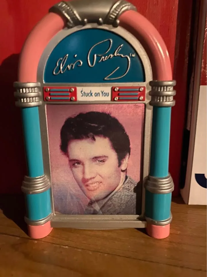 Elvis Presley Musical Ornament Lenticular Pics WORKS image indicator(4)
