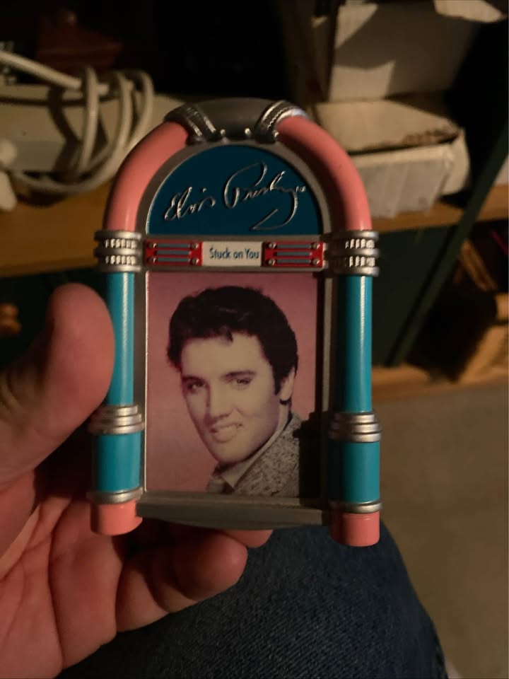 Elvis Presley Musical Ornament Lenticular Pics WORKS - photo 5