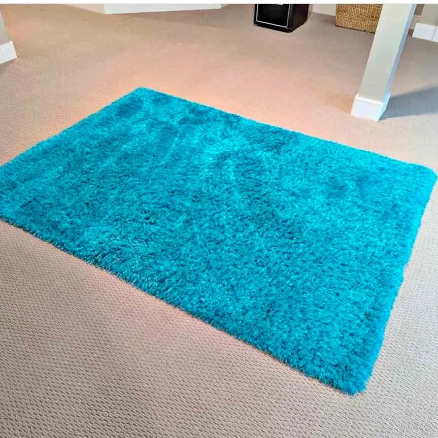 Area rug 7.5×5.5