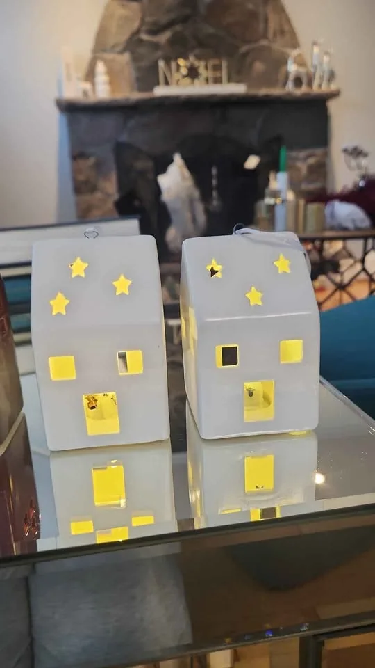 Christmas houses image indicator(2)