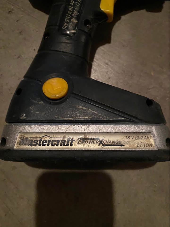 Mastercraft powerxchange 18 V cordless drill - photo 3