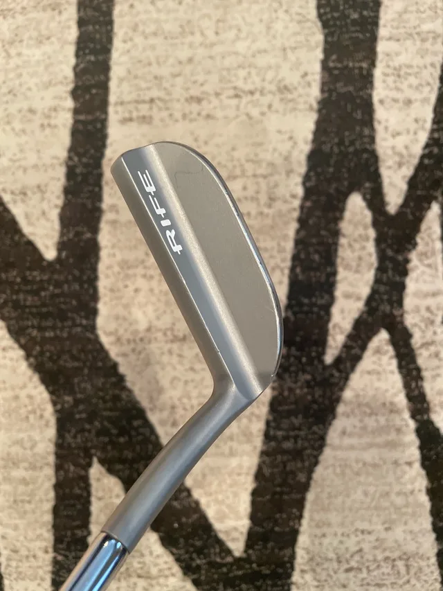Rife Bimini Island Series Putter image indicator(2)