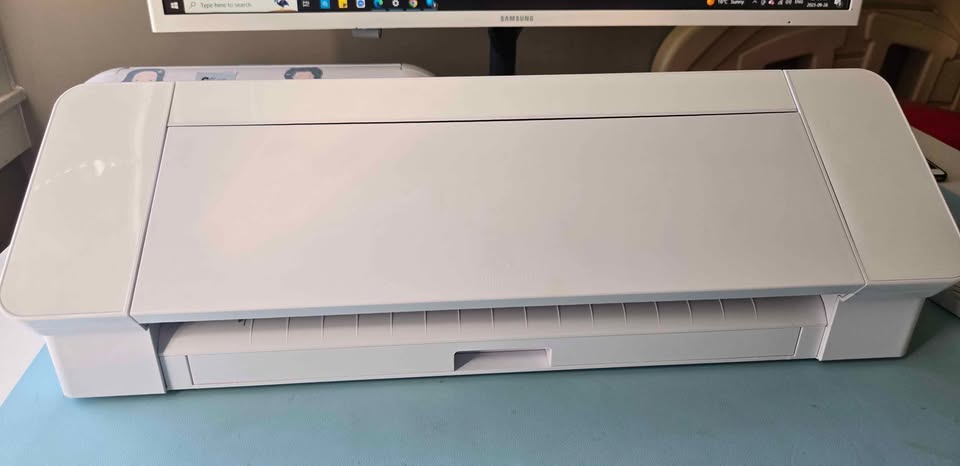 Silhouette Cameo 4 Cutting Machine - photo 2