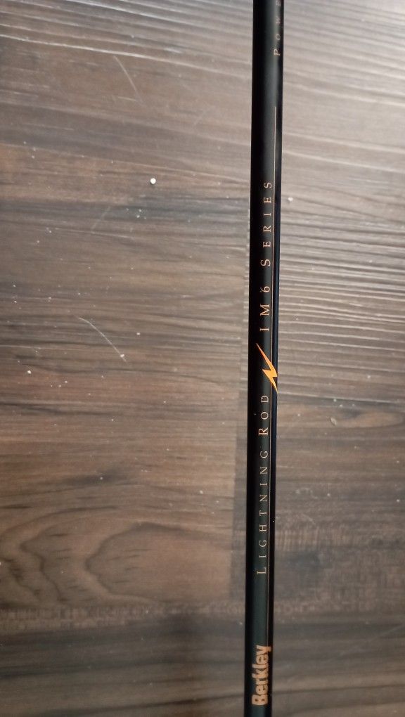 Berkley Rod and Quantum Bait Caster - photo 2