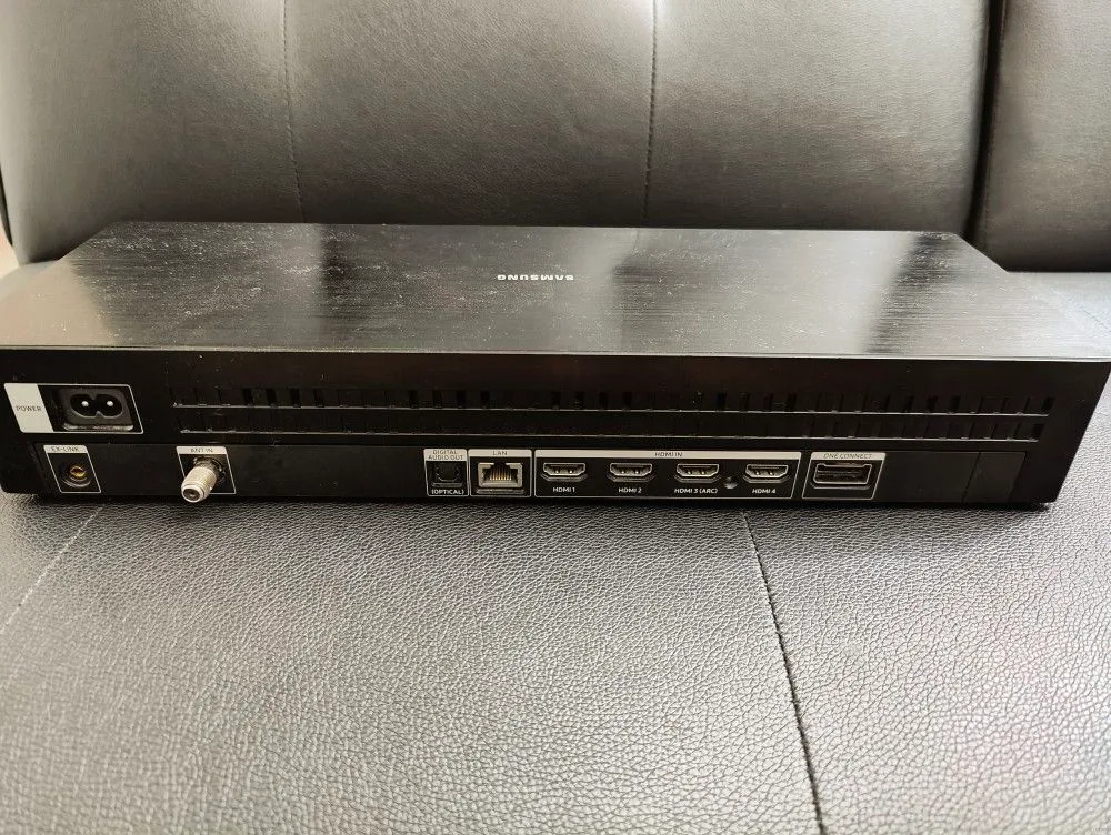 Samsung One Connect Box thumbnail