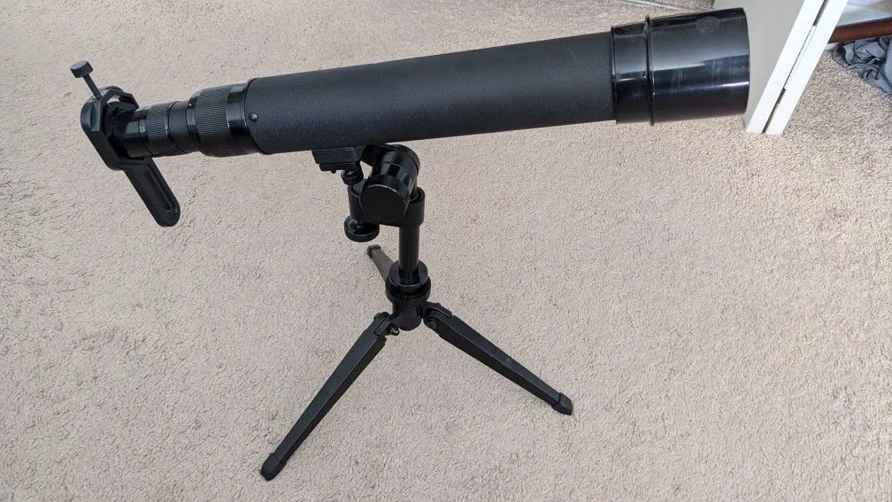 Bushnell Telescope with Tripod thumbnail